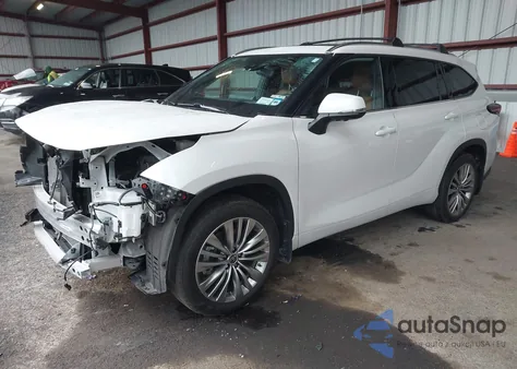 2024 Toyota Highlander Platinum из США, поврежденный, VIN 5TDKDRBH7RS574500